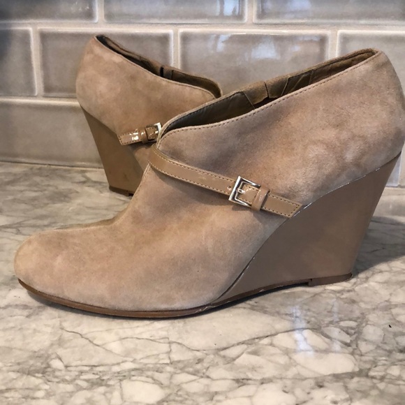 anne klein suede wedge boots